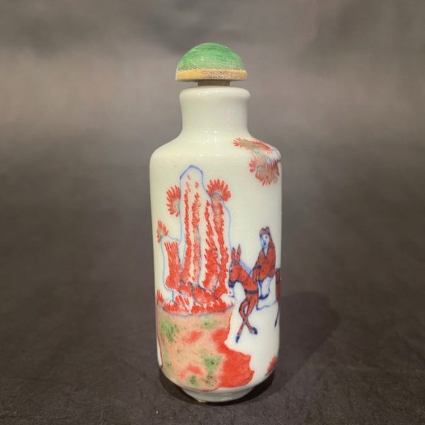 Porcelain snuff bottle FA-1562