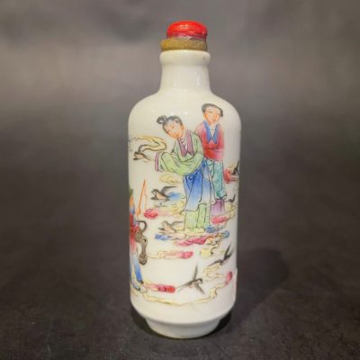 Porcelain Snuff Bottle FA-1563